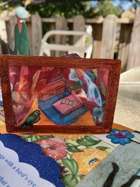 "Read with a bird's eye view." 